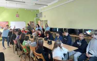 Wsp&oacute;lny sukces Ekonomika i Szkoły Podstawowej nr 2 w Jaśle 2