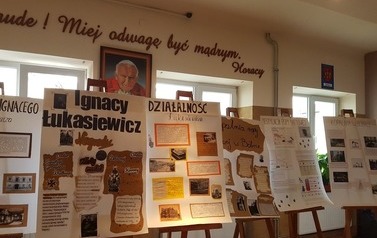 Wystawa o Ignacym Łukasiewiczu 2