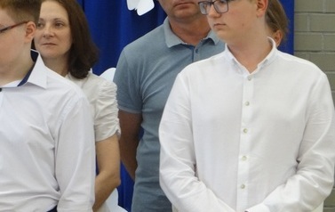 Zakończenie roku szkolnego 2021/2022 dla &oacute;smoklasist&oacute;w 20