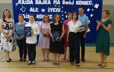 Zakończenie roku szkolnego 2021/2022 dla &oacute;smoklasist&oacute;w 21