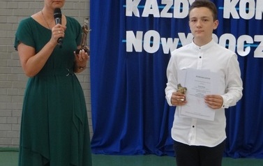 Zakończenie roku szkolnego 2021/2022 dla &oacute;smoklasist&oacute;w 58