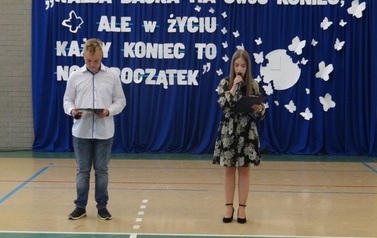Zakończenie roku szkolnego 2021/2022 dla &oacute;smoklasist&oacute;w 68