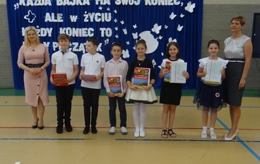 Zakończenie roku szkolnego 2021/2022 dla klas IV - VII 15