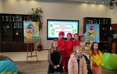 Utalentowane przedszkolaki recytowały wiersze Marii Konopnickiej 8