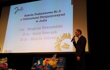 Zbi&oacute;rka baterii - rozdanie nagr&oacute;d UM 2