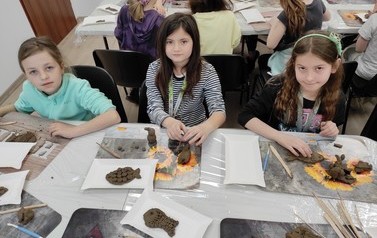 Zajęcia plastyczne w Muzeum Regionalnym w Jaśle 8