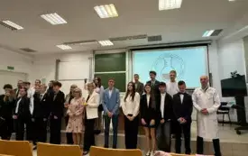 Galeria aktualności Nasi uczniowie finalistami Tarnowskiego Konkursu Chemicznego! 1