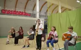 Galeria aktualności &bdquo;Żegnaj lato na rok&rdquo;- uroczystość rozpoczęcia nowego roku szkolnego dla klas IV-VIII 14