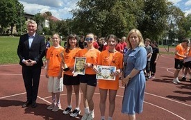 Galeria aktualności Kolejne sukcesy lekkoatlet&oacute;w z SP2 Jasło 10