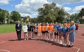 Galeria aktualności Kolejne sukcesy lekkoatlet&oacute;w z SP2 Jasło 11