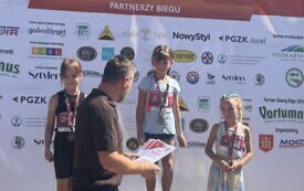 Galeria aktualności Uczniowie SP2 uczcili koniec wakacji medalami.  2