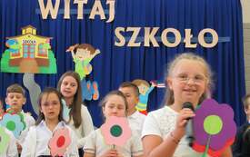 Galeria aktualności Uroczyste rozpoczęcie roku szkolnego 2026/2027 w ,,Dw&oacute;jce" 1