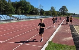 Galeria aktualności Świetny początek roku szkolnego dla uczni&oacute;w SP2 w lekkoatletyce 4