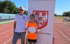 Galeria aktualności Świetny początek roku szkolnego dla uczni&oacute;w SP2 w lekkoatletyce 5