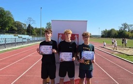 Galeria aktualności Świetny początek roku szkolnego dla uczni&oacute;w SP2 w lekkoatletyce 19