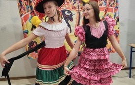 Galeria aktualności Dia de las hispanidad 4